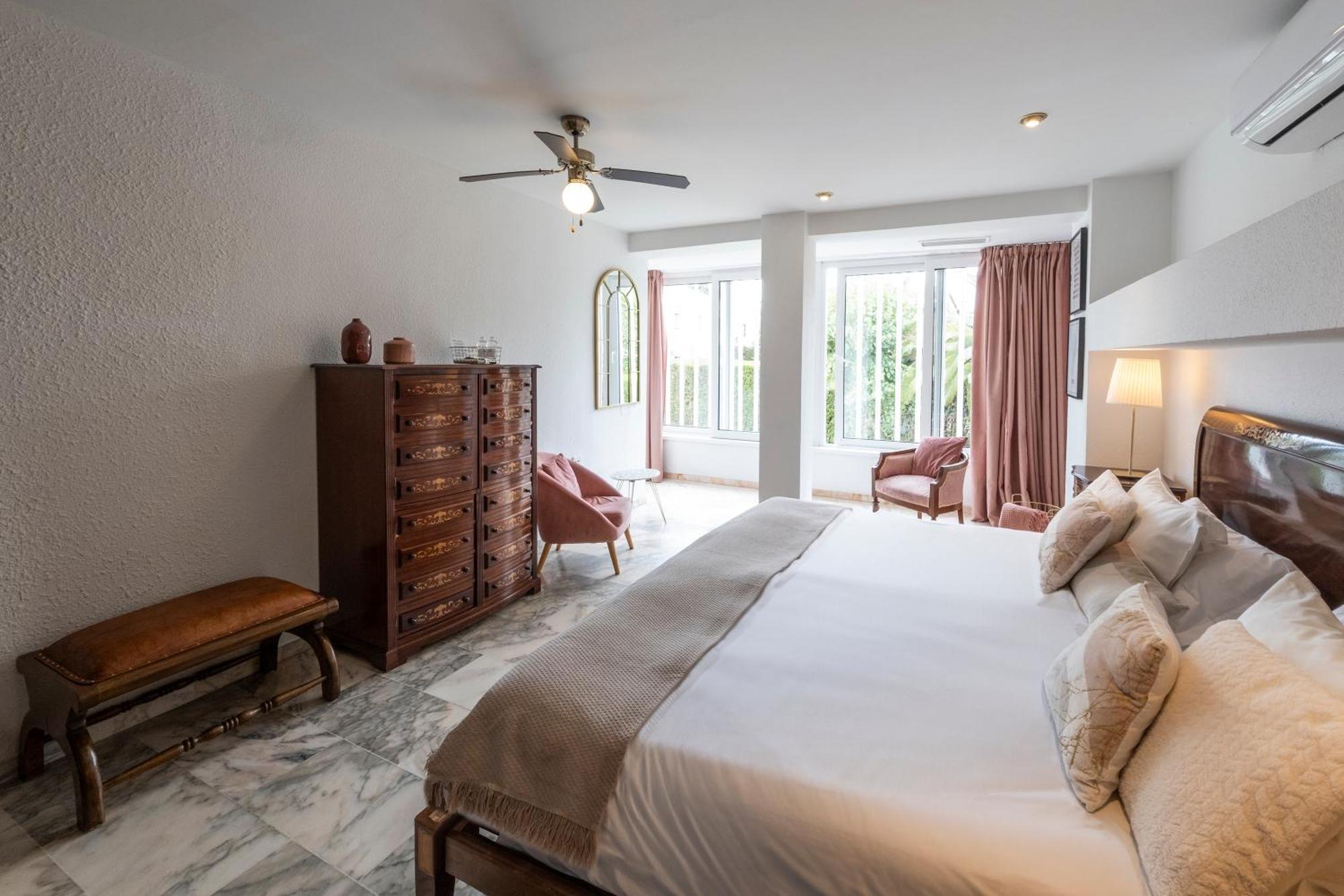 Hotel B&B Casa Arena Sevilla Tomares Eksteriør billede